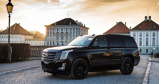 Elevate Your Wedding with Luxurious Transportation 1 Elevate Your Wedding with Luxurious Transportation